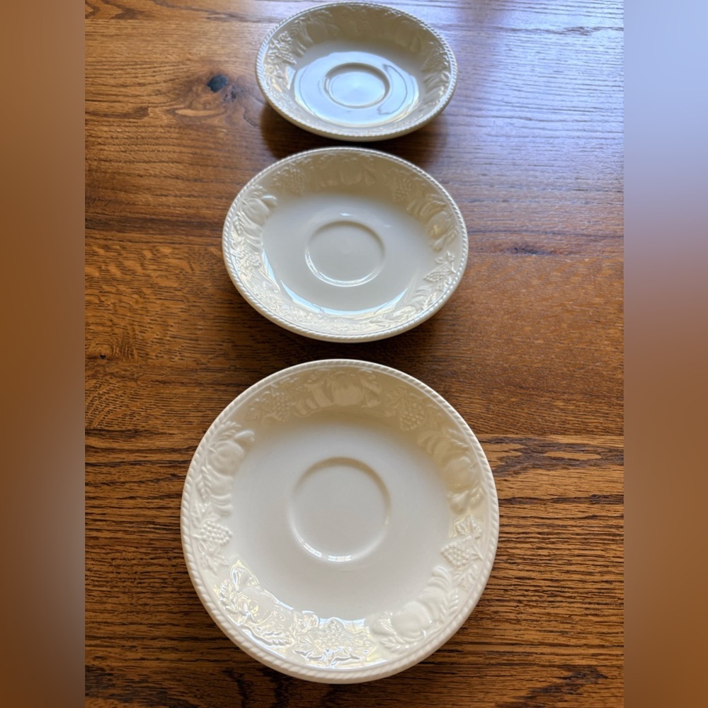 International China Devonshire Saucer - Set of 3 ~6.25”- made in England - Picture 2 of 11